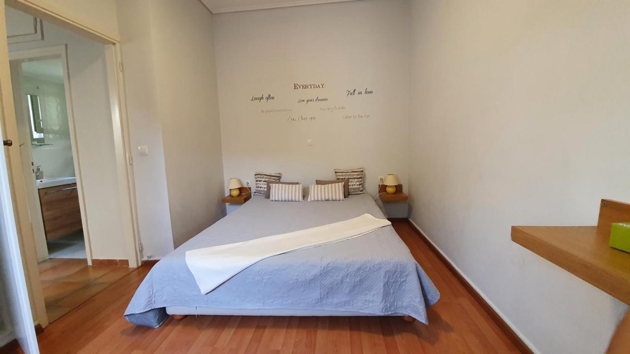 Cozy Seaside Studio In Lemos Vouliagmenis أثينا المظهر الخارجي الصورة