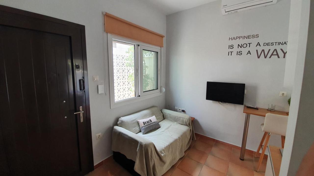 Cozy Seaside Studio In Lemos Vouliagmenis أثينا المظهر الخارجي الصورة