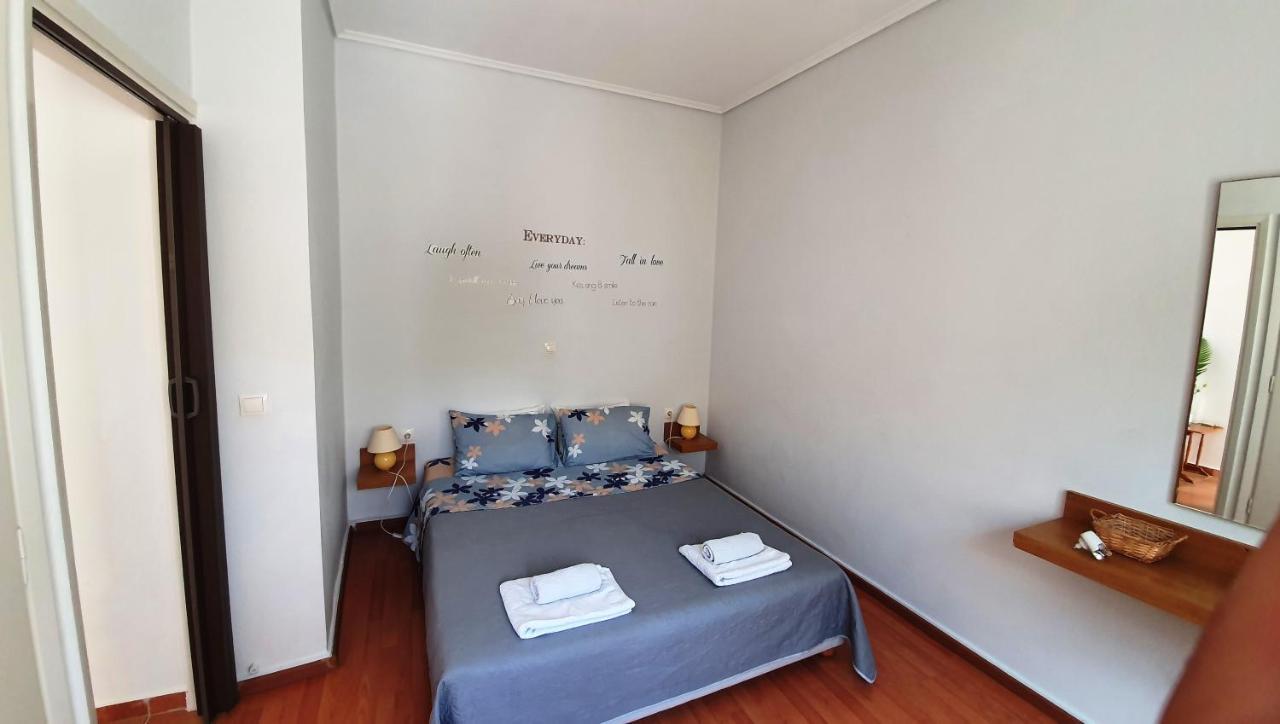 Cozy Seaside Studio In Lemos Vouliagmenis أثينا المظهر الخارجي الصورة
