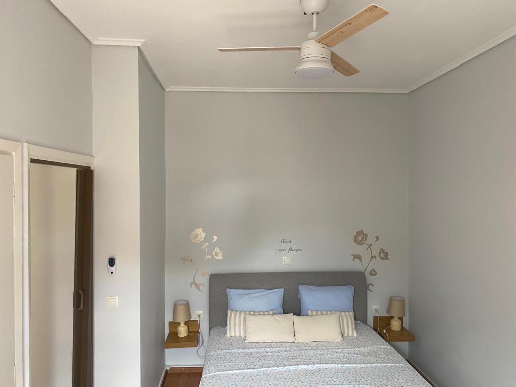 Cozy Seaside Studio In Lemos Vouliagmenis أثينا المظهر الخارجي الصورة